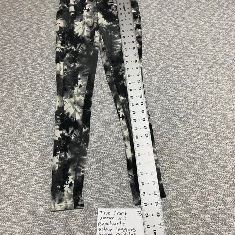 True Craft black/white tie-dye leggings women XS. SKU-B83